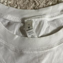Cates Tee Lululemon Top Size 12