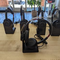 Plantronics - Voyager Focus UC with Charge Stand - Active Noise Cancelling  Over The Ear Phone Headset 