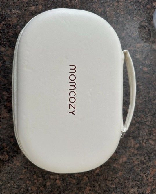 Momcozy And Case