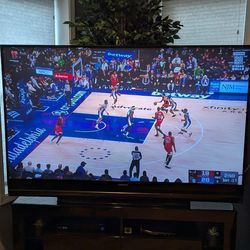 Mitsubishi WD-73740 is a 73-inch 3D DLP Home Cinema Television