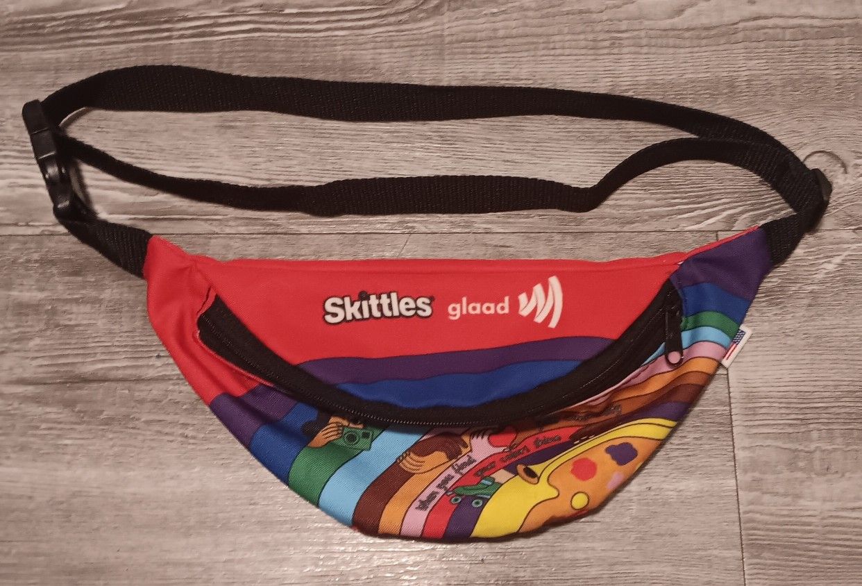 SKITTLES Fanny Pack with Adjustable Strap "Taste The Rainbow!"