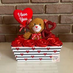 Valentines Gifts Eternal Roses 