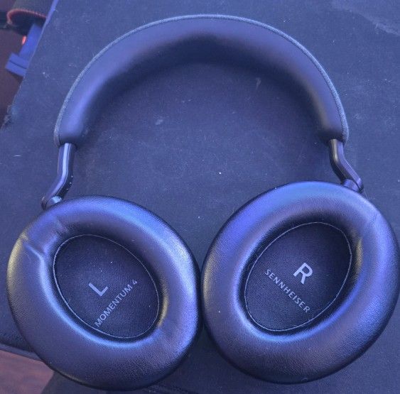 Sennheiser Momentum 4