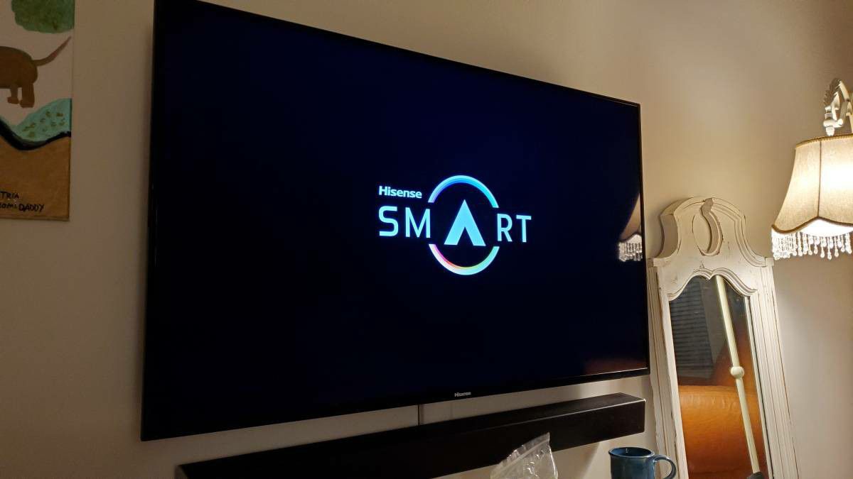 Hisense 50 inch Smart HDTV Perfect!