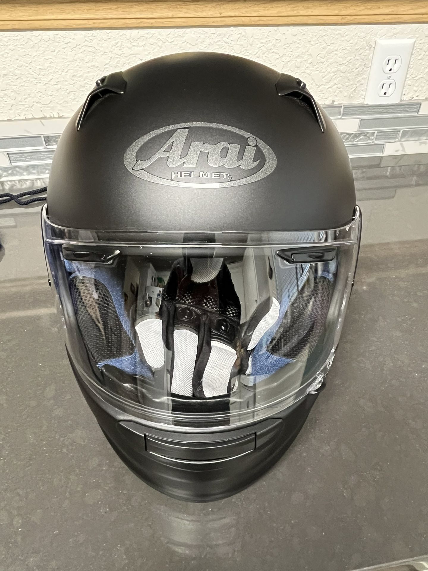 Arai Motorcycle Helmet 