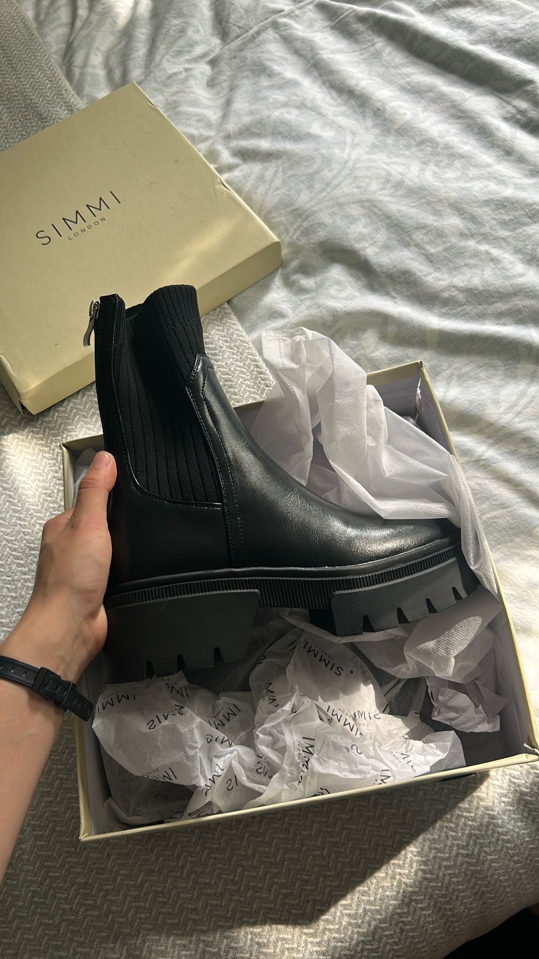 Black Chunk Boots