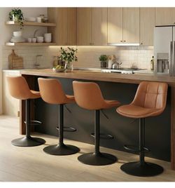 Set of 4. Bar stools