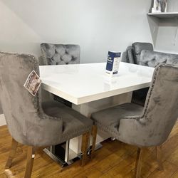Dinning Table