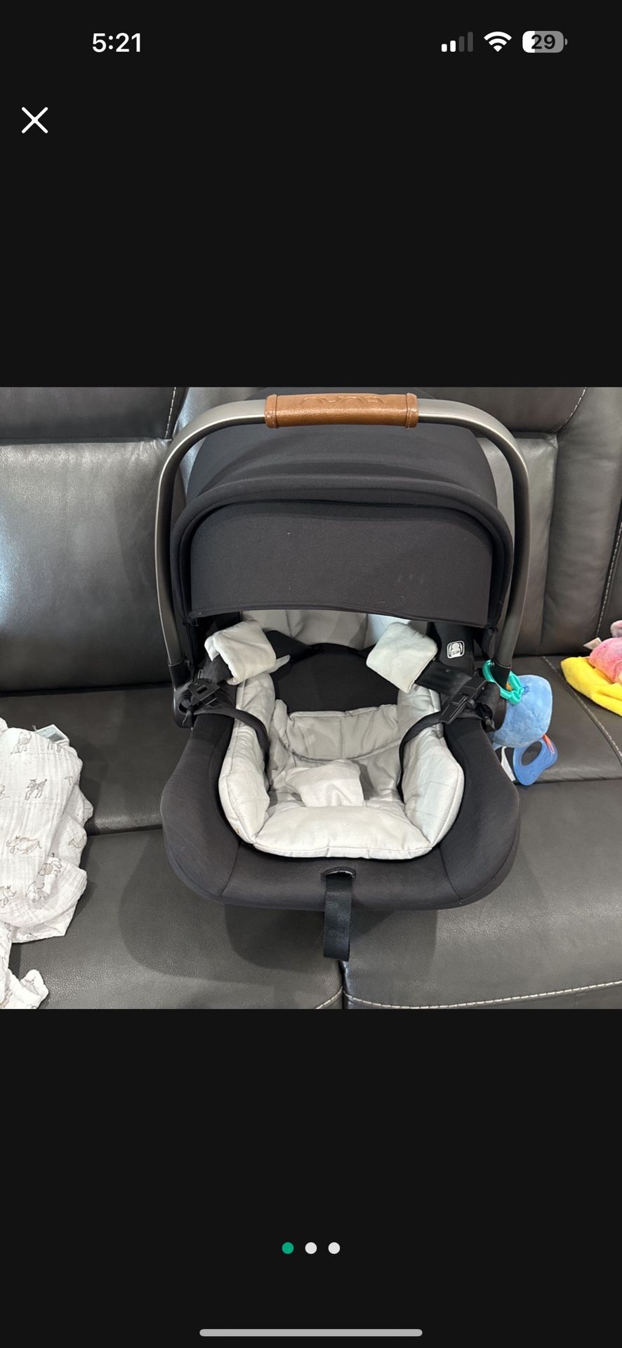 Nuna Pipa Lite Car Seat And Base 