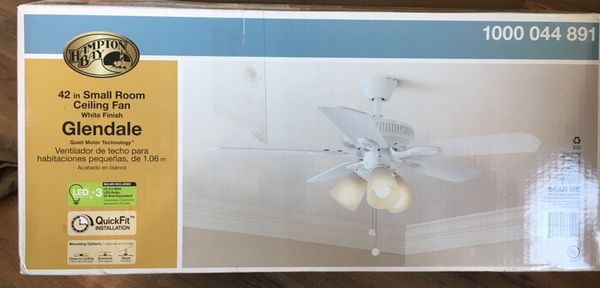 Hampton Bay Am212 Wh Glendale 42 In Indoor White Ceiling