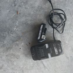 Hitachi Charger UC18YGSL And Lion Battery 18v