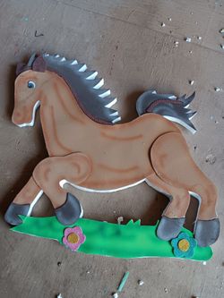 Horse Foamy