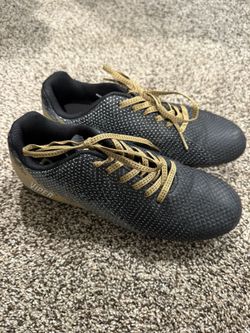 DSG Speed Viper Soccer Cleats Size 3.5