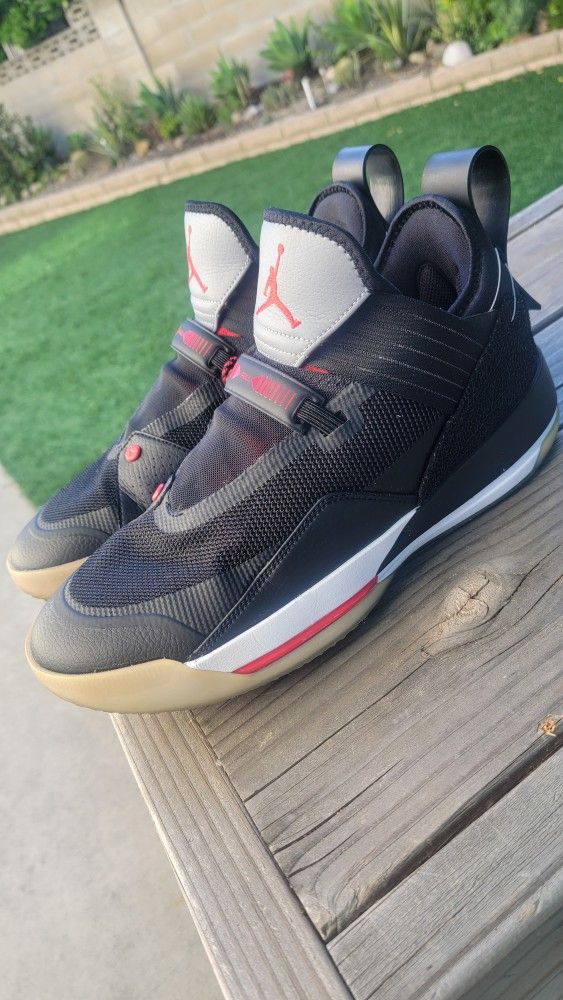 Air Jordan 33 SE 'Black Cement' Used Size 12 Not OG Box