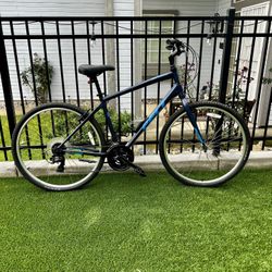 FELT VERZA HYBRID BIKE 700cc Wheels