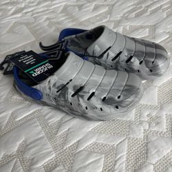 Boys Rugged Shark Clogs