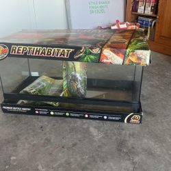 40 Gal Reptile Tank