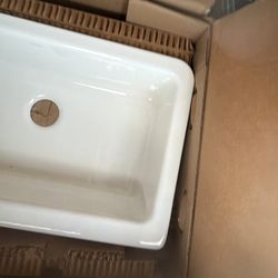 Koehler Elmbrook Cast Iron Kitchen Sink white Farmhouse Apron