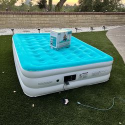 Brand New Air Mattress Camping Bed Queen Size 