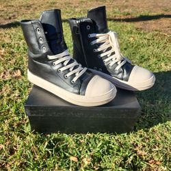 Higt Top With Zipper, Black, Women's 9