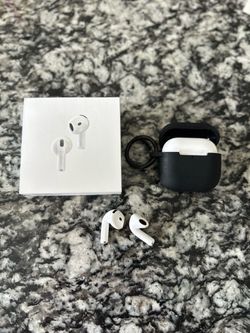 AirPods 4 noise cancellation