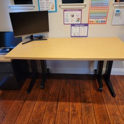 Office/School Furniture/Tables/Drawer