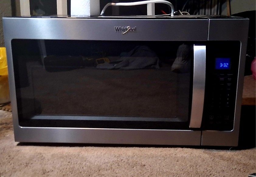 Whirlpool Microwave Oven