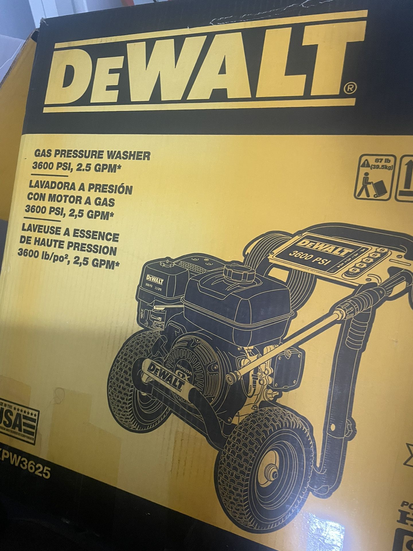 3600 PSI DEWALT DXPW3(contact info removed) PSI 2.5 GPM HONDA GX200 Gas Cold Water Pressure Washer