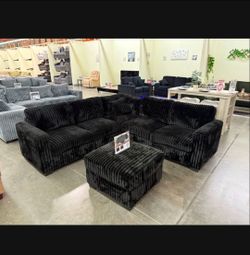 Black jumbo cordrouy sectional sofa with ottoman 99×99"  cash only deal pick up  $499