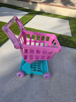 Toy shopping  cart