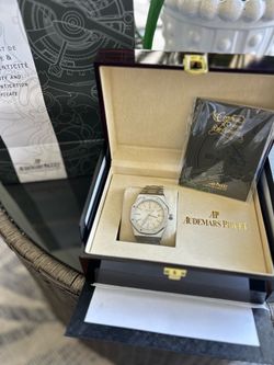 Luxury watch