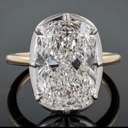 5.05 carat E VS1 cushion two toned vintage style lab diamond engagement ring 