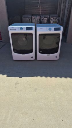 Maytag washer and dryer set
