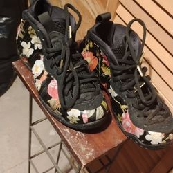 Floral foamposite Sneakers by Nike 