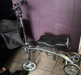 KNEE SCOOTER FOR SALE!!!
