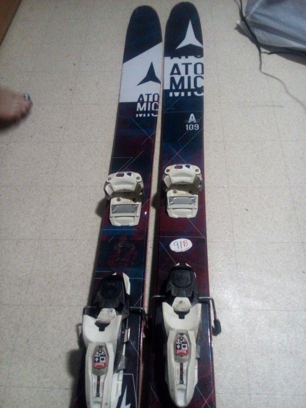 BINDINGS スポーツ Atomic Automatic109 175cm