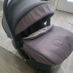 Graco Snugride Snuglock 35 Car Seat