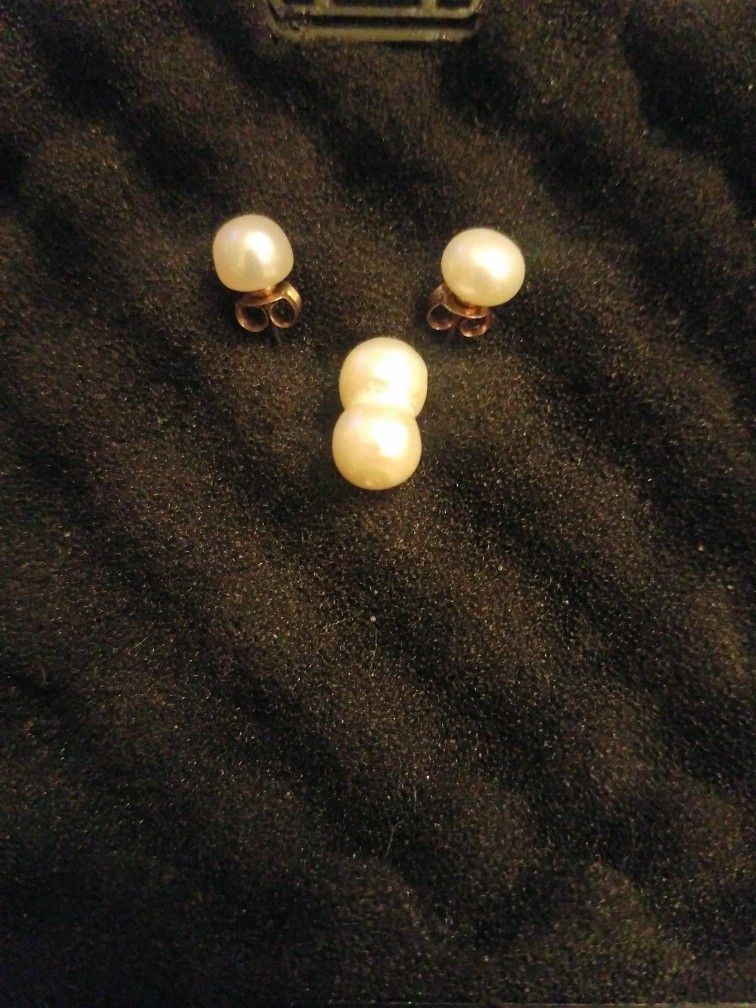 Real Saltwater Pearl Doublet And Earing Pair
