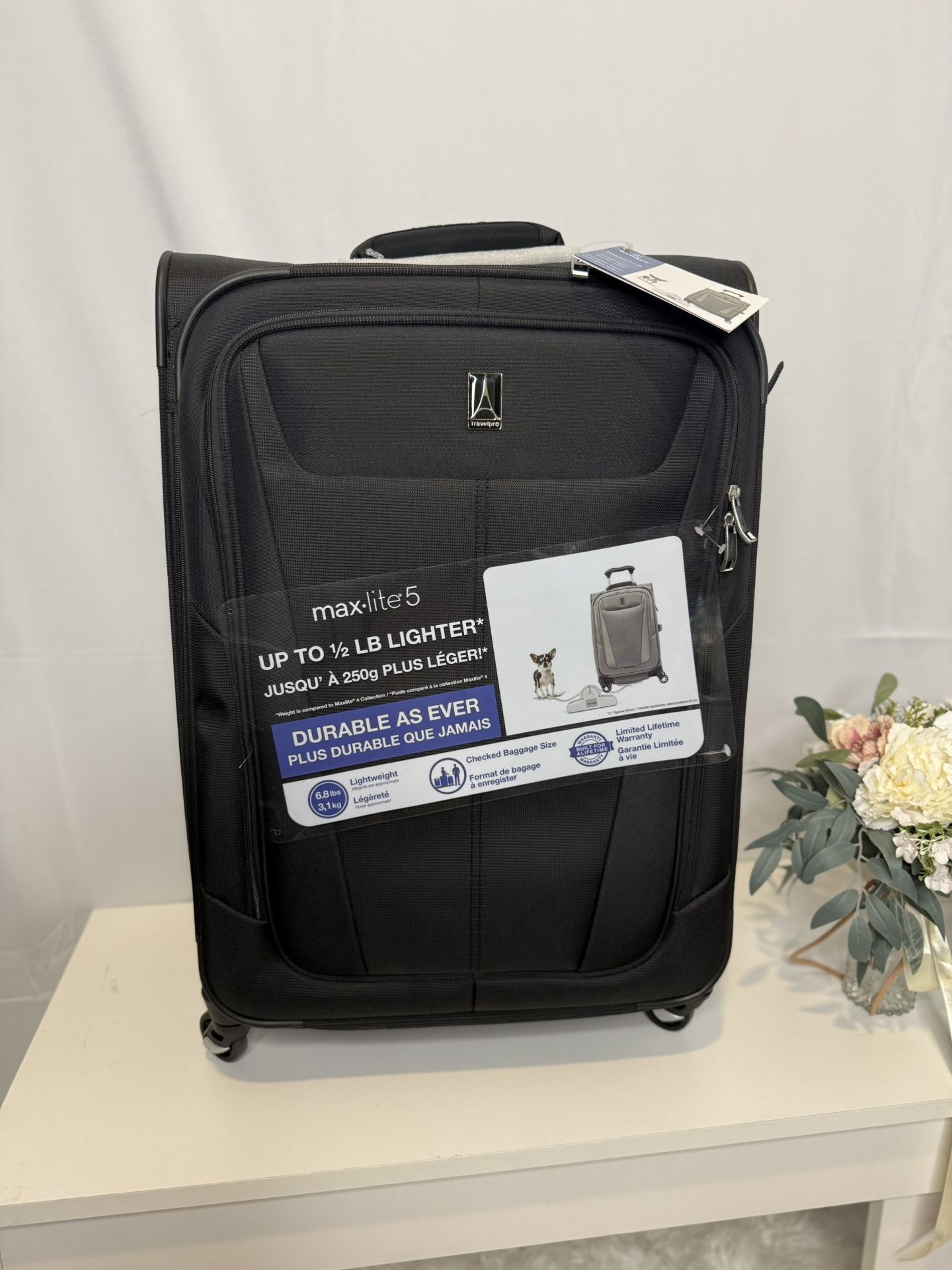 Travel Pro Maxlite® 5 Medium Check-In Spinner