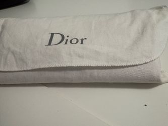 Dior wallet