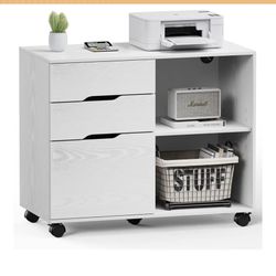 Brand New Unboxed Cabinets