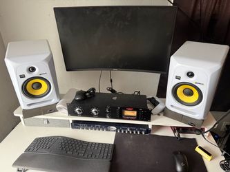 Krk Rokit 6 and 10s subwoofer