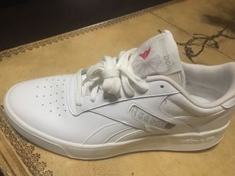 New reebok shoes