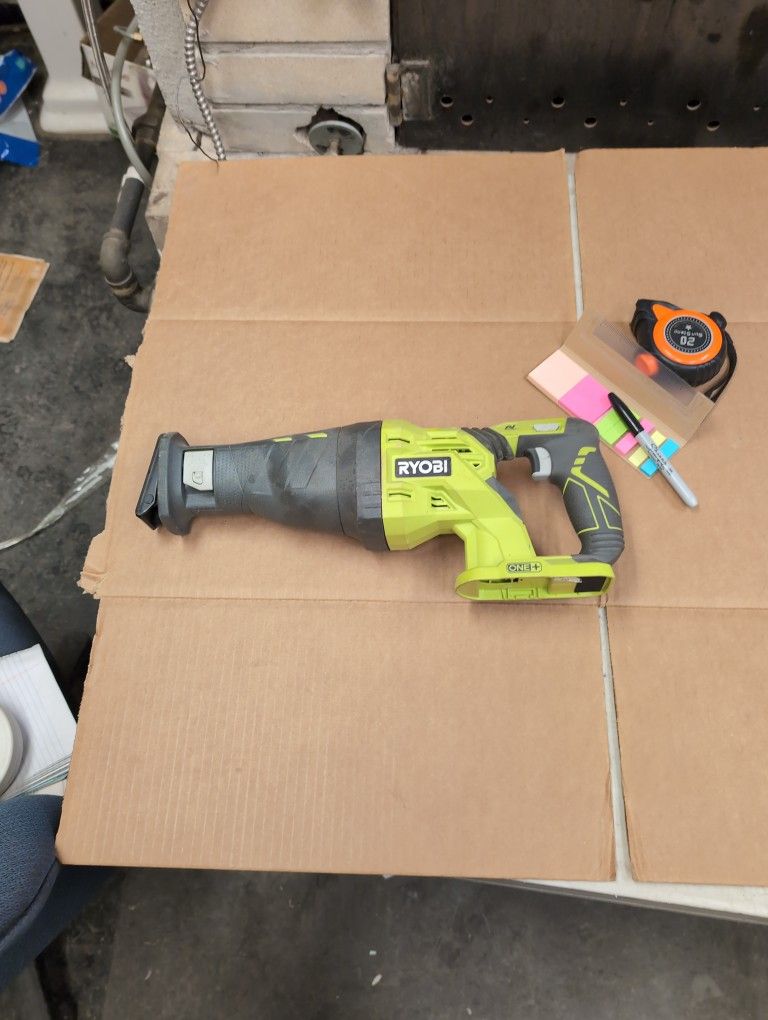 TOOLS RyobI Sawzaw