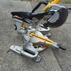 Cordless DeWalt Miter Saw 7 1/4