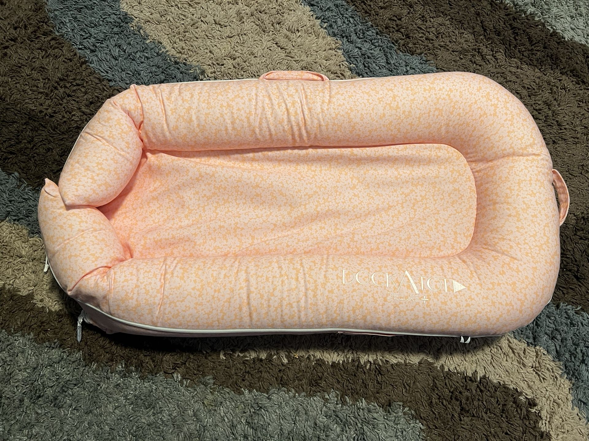 Doc A Tot Deluxe With Extra Cover