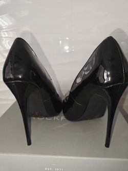 Fashion Nova Black Patent Stiletto Pumps