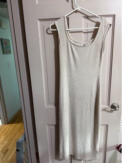 Women's Knit Midi Ribbed Bodycon Dress  Universal Thread Beige Size M Scoop-neck