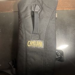 Camelback Hiking Gear 25$ 3 Liter Hydration Pack 30$