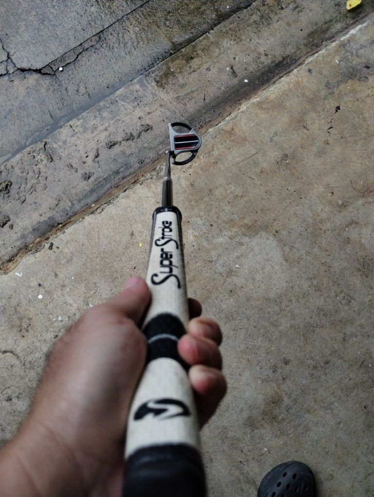 Golf Putter RH Tiger Shark